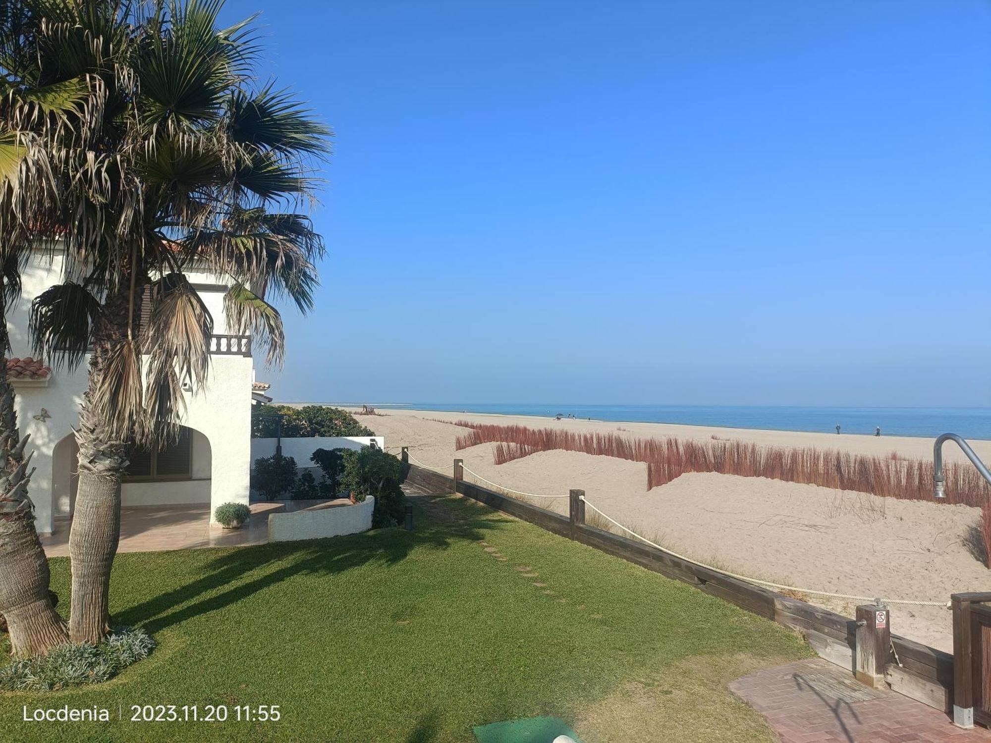 Nueva Playa C2 Apartment Дения Екстериор снимка